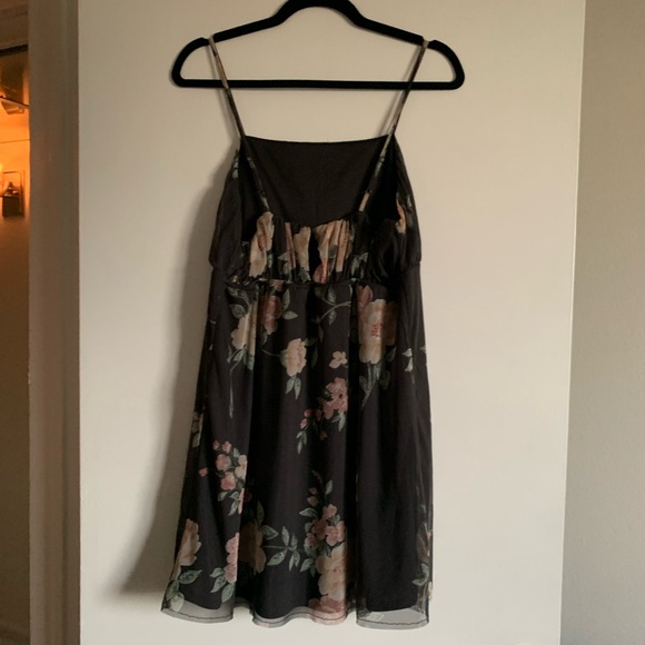 NWOT American Eagle Chiffon Floral Spaghetti Strap Sun Dress size Medium - Picture 3 of 6